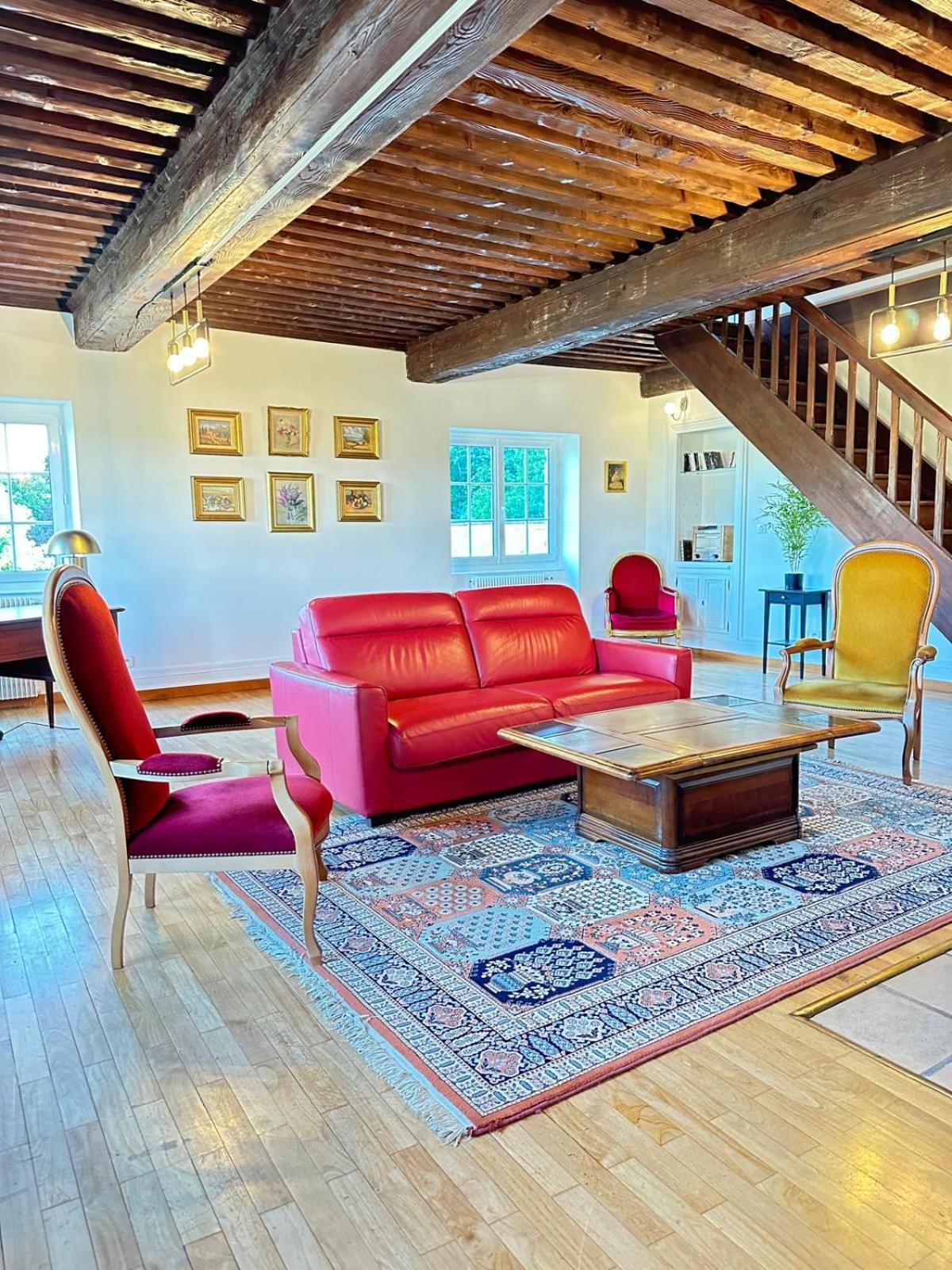 Sejourner Au Chateau De La Roue Grand Appartement 리시우 외부 사진